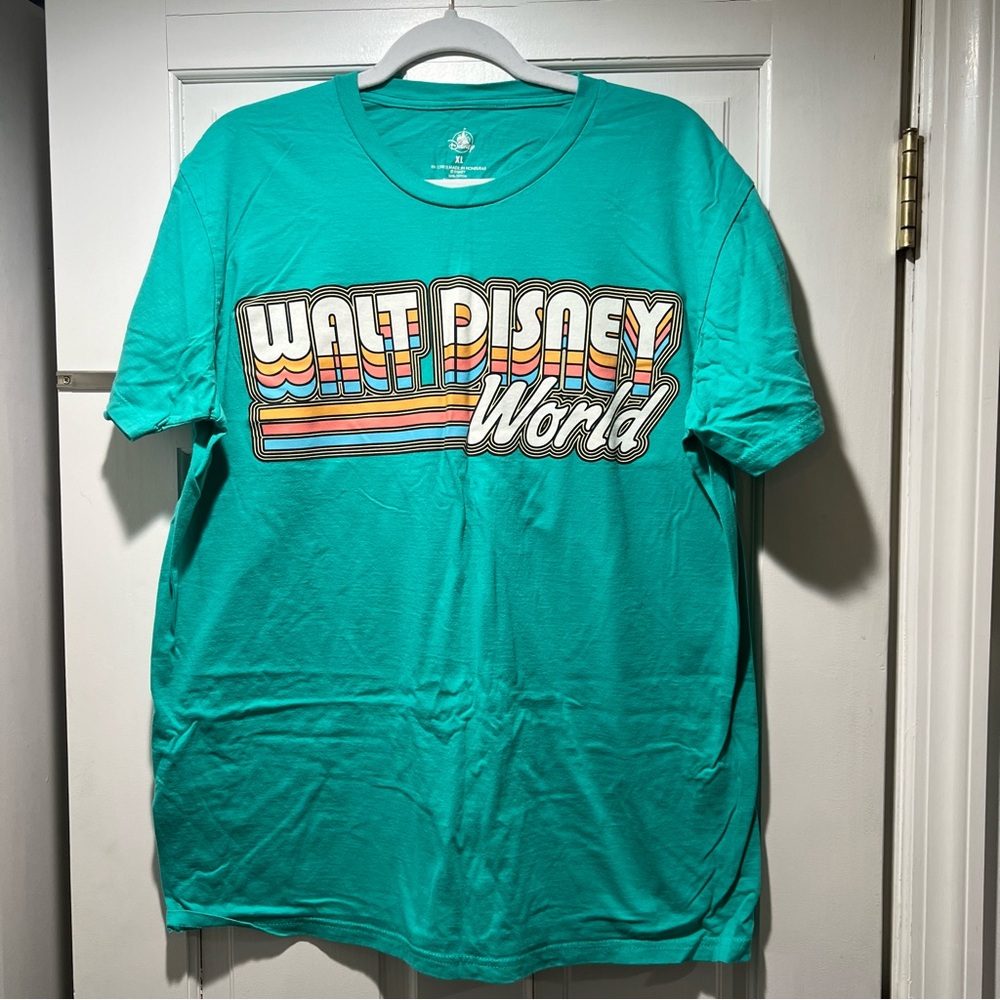 Disney World retro tshirt size xl